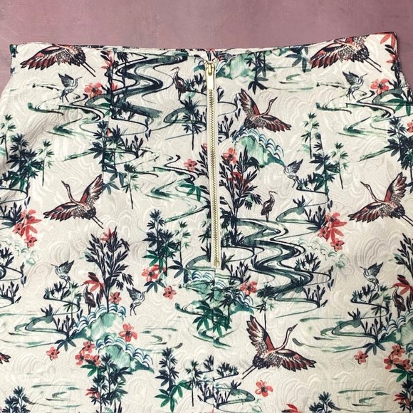 H&M Women's Creamy White Botanical Mini Skirt, Size 10 - Picture 4 of 7